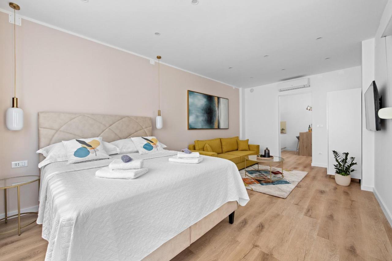Giardini M Studio Apartments Pula Exterior photo